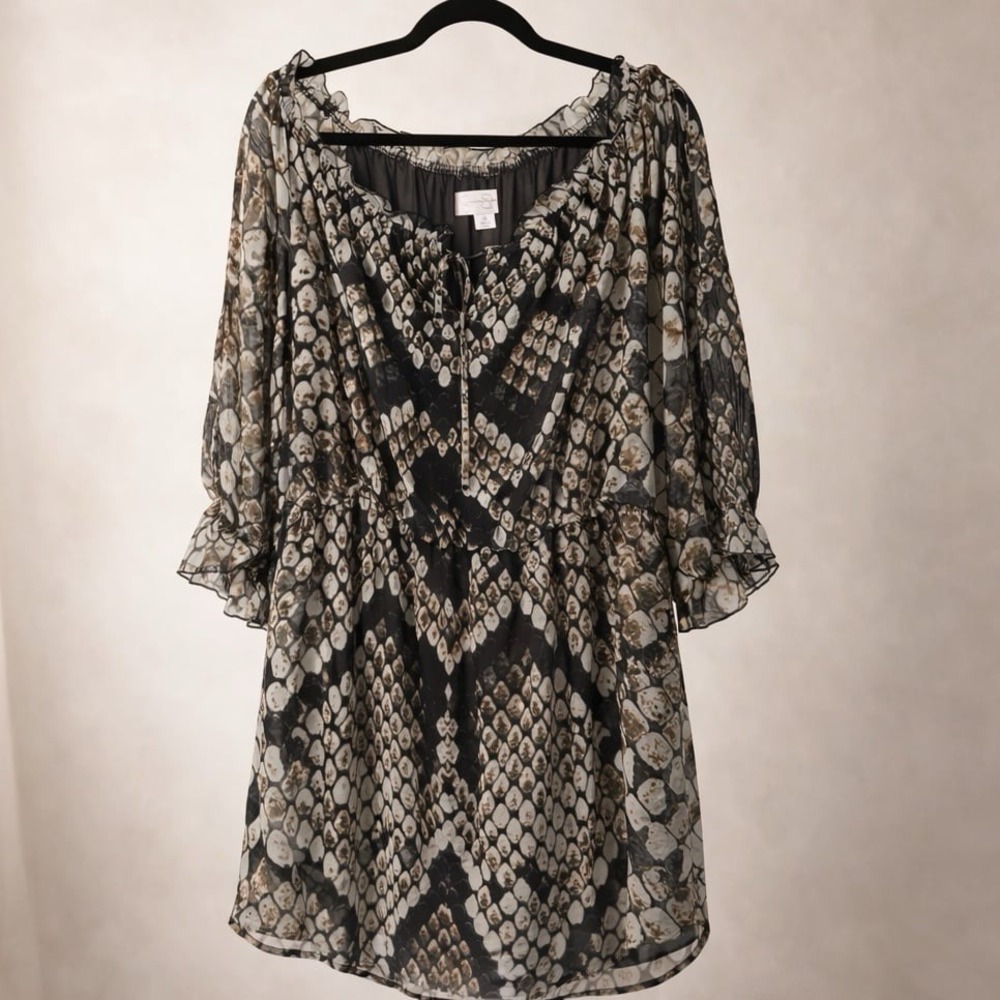 Jessica Simpson Neutral Snake Print Dress Flowy Silhouette Feminine Ruffle